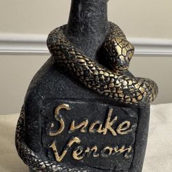 Wax Snake Venom Candle 