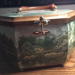 Vintage 70s Decoupage Wood Purse 