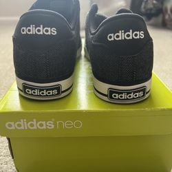 NEW -Adidas Neo