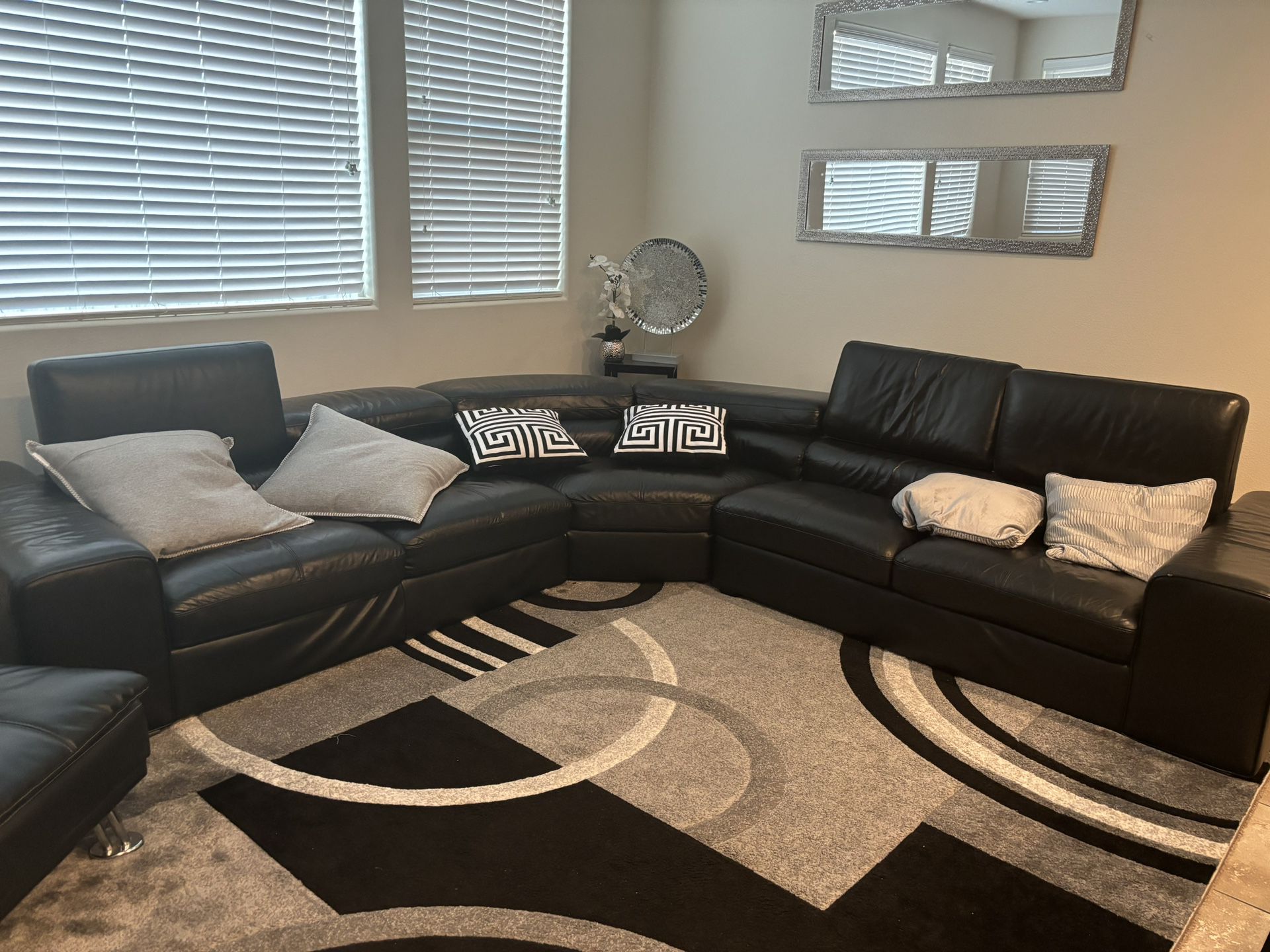 Black Leather Sectional Couches