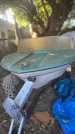 1968 Rebel 15’ Runabout Boat W Trailor