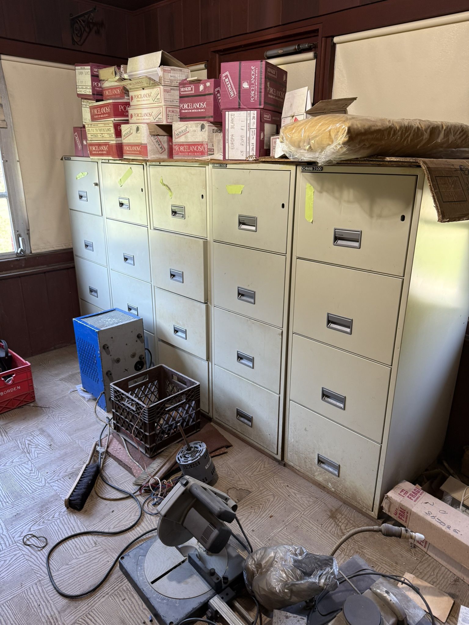Assorted Metal Filing Cabinets β Various Sizes & Brands (2, 3, 4 Drawer)