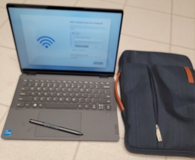 Lenovo IdeaPads Flex 5 With Active Pen And Case