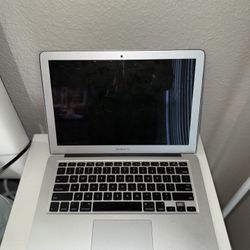 2013 Macbook Air 13”