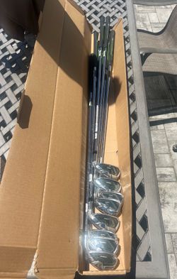 TaylorMade RBZ HP Iron Set