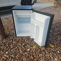 Mini Fridge Pretty Much Brand New Make Me A Off