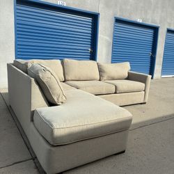 Sleeper Sectional Couch With Sleeper 🛻Delivery Available🛻