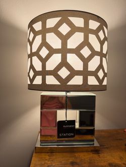 Mirror lamp