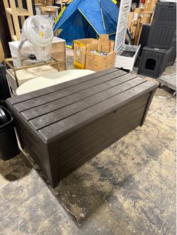 120 Gallon Deck Box (