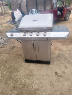 Se vende asador