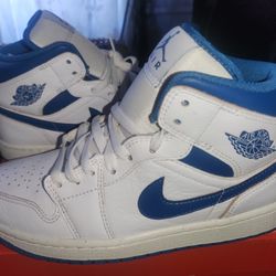 Jordan 1 Mid Size 8 Industrial Blue