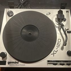 Gemini XL-120 Turntable 