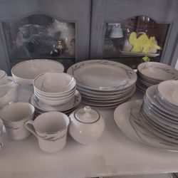 47 Pc Haviland Bavaria & Norleans Japan China Set