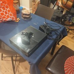 Xbox Game Console 