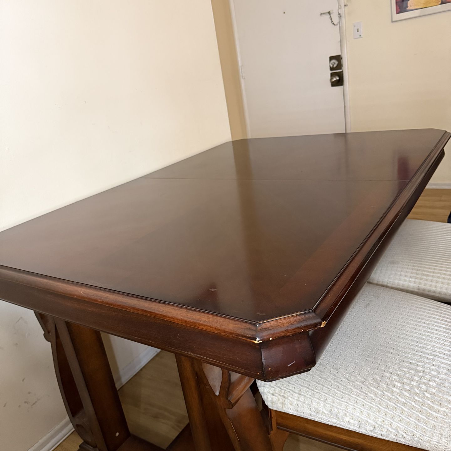 Vintage Thomasville Cherry Wood Extendable Dining Table Set – Queen Anne / Italian Provincial Style