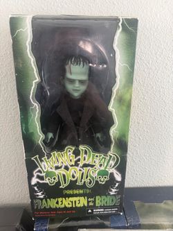 Living dead dolls