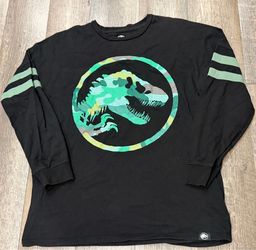 Universal Studios Jurassic Park Spirit Jersey size Medium