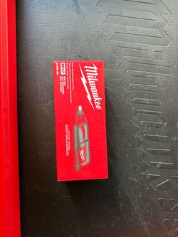 Milwaukee m12 rotary tool