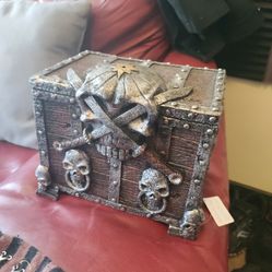 Treasure Chest (Decorative)