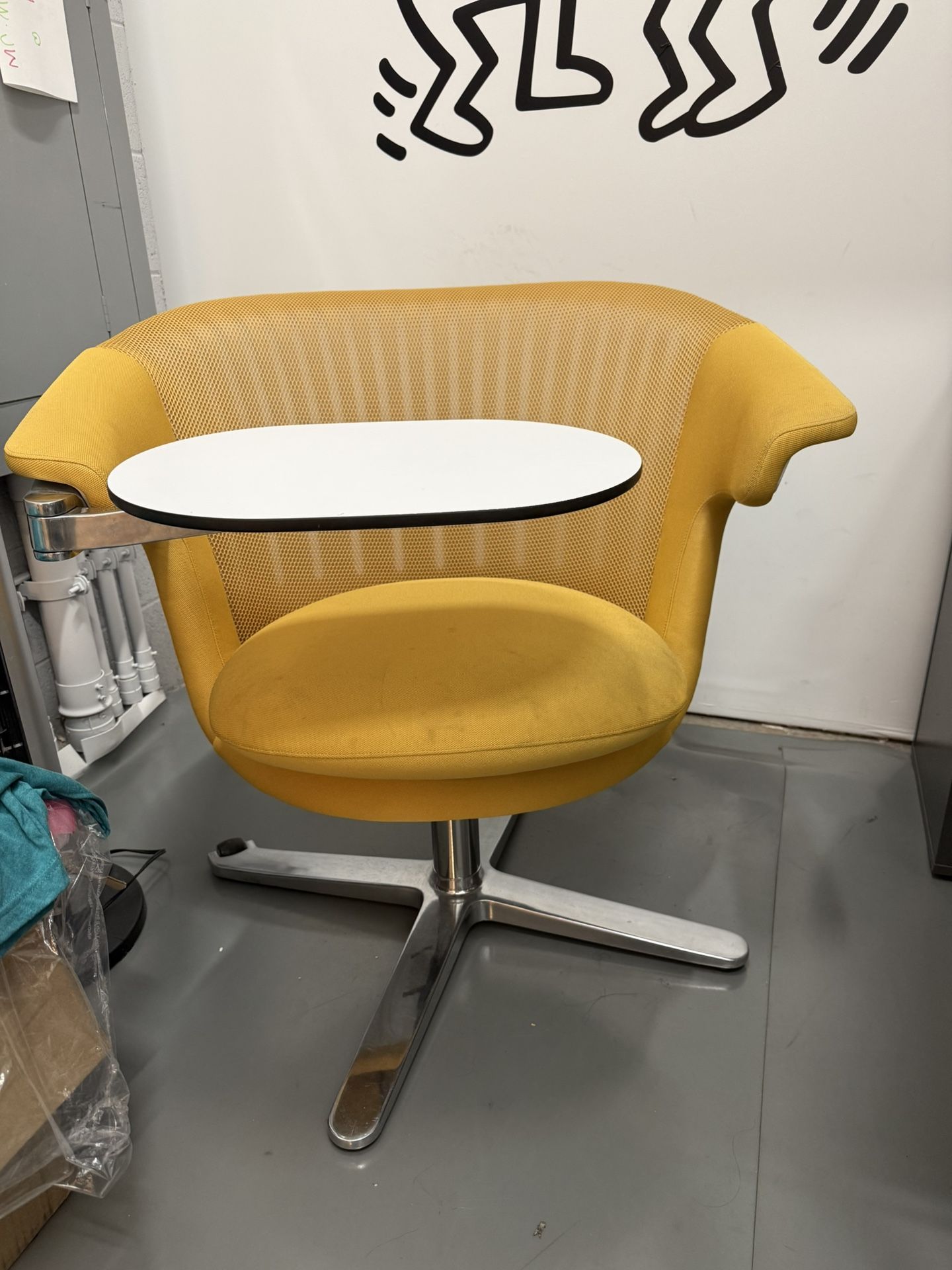 Steelcase Dual Swivel Chairs (3) 