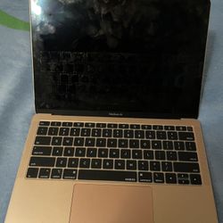 💻 MacBook Air – Rose Gold – Great Condition – Charger Included