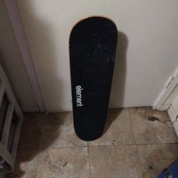Element Skateboard 