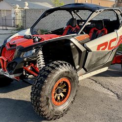 2021 Can-Am Maverick X3 XRC Turbo for sale 2660 miles and 155 hours Winch and Harness seatbelts Lighted whip and Rock lights Tusk door handles on Hydr