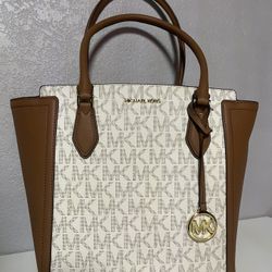 Authentic Handbag/Purse- Michael Kors - BRAND NEW, NEVER USED