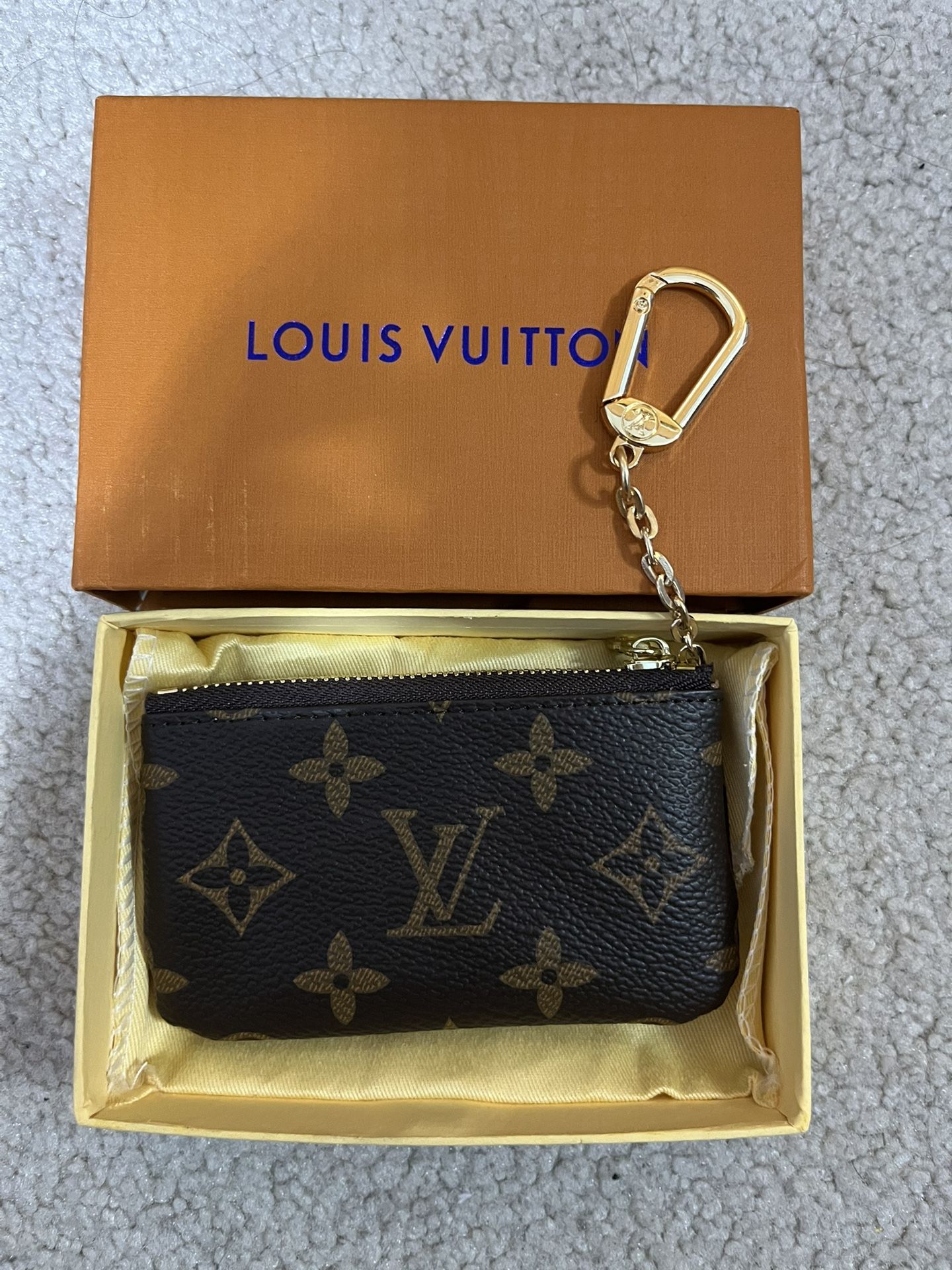 LV Coin Holder