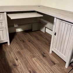 Country Chic Desk