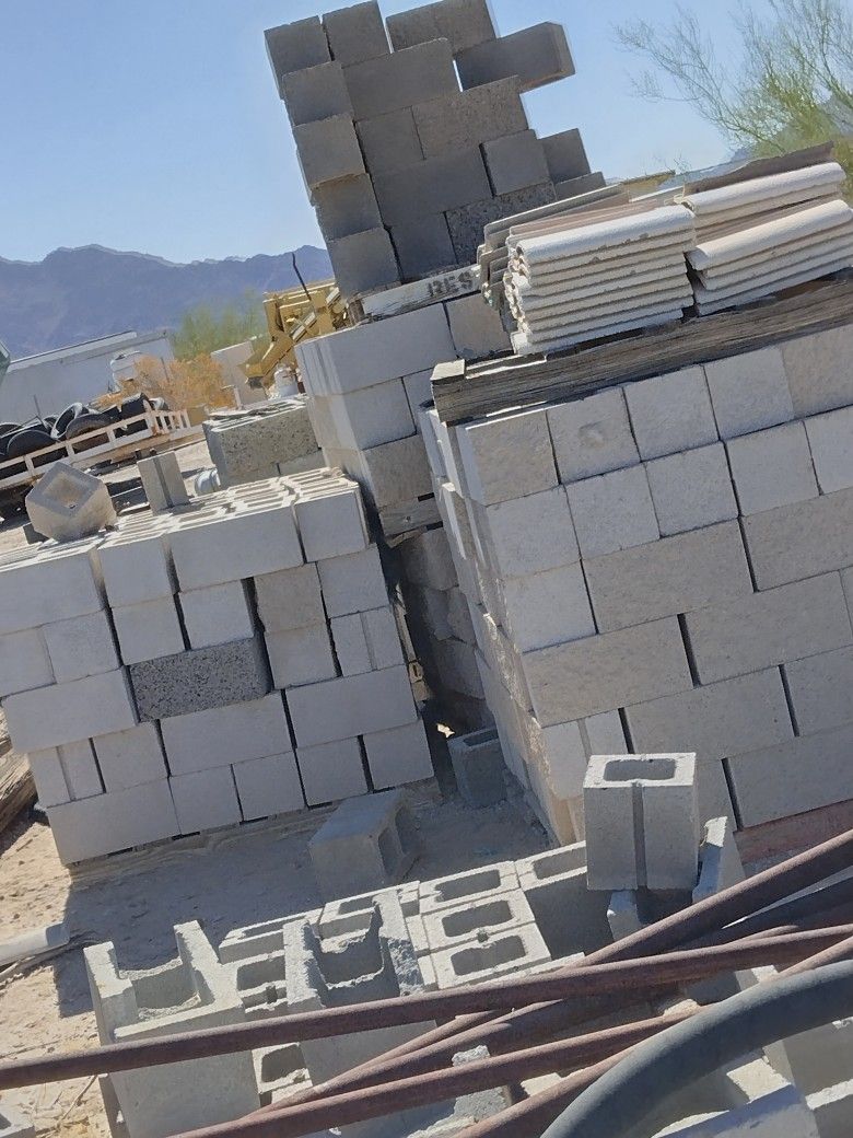 I Have A Whole Bunch Of Brand New Bricks For Sale In Yuma Arizona In Foothills Area For A Good Price Brand New Brakes Hit Me Up My Name Is Kyle