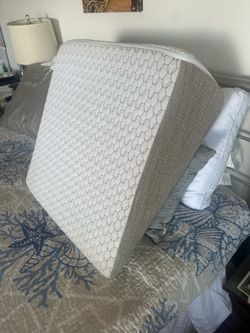 Brentwood Home Pillow Wedge