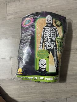 3-D Glow In The Dark Skeleton Costume 
