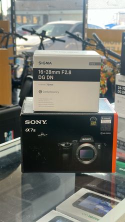 Sony a7 III Mirrorless Camera with Sigma 16-28mm f/2.8 DG DN Contemporary Lens (Sony E)