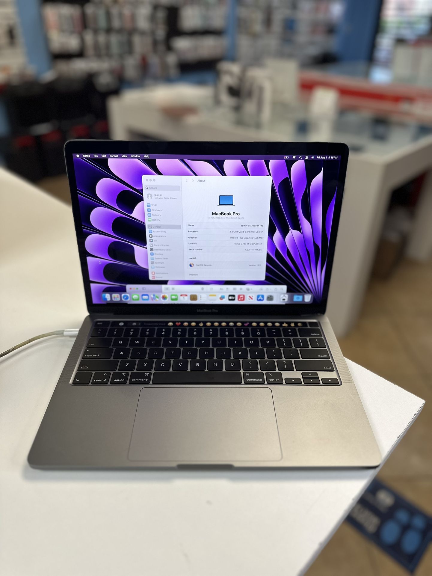 MacBook Pro 2020 13inch 16Gb Ram 1Tb SSD with Final Cut & Logic Pro