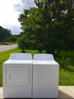 🌊 Barely Brand New Super Capacity Matching Washer and Dryer Set Available 🌊