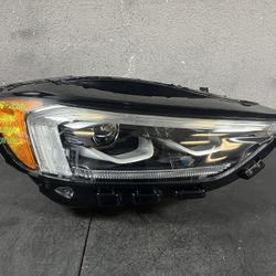 2019-2020-2021-2022-2023-2024 FORD EDGE RIGHT HEADLIGHT DUAL BEAM OEM USED #8523