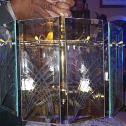 Beautiful Chandelier With Etched And Beveled Glass Panels I Have 3 Of These Couldn't Hold Them Up But Can Show Others If Interested 