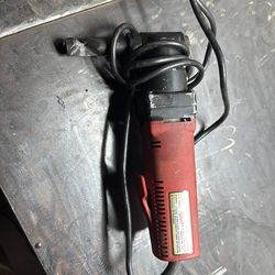 Milwaukee 16 GA nibbler
