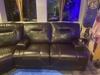 Recliner couch hardly used