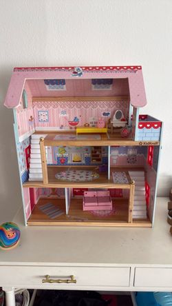 Dollhouse