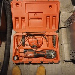 M12 Milwaukee Logic Magic