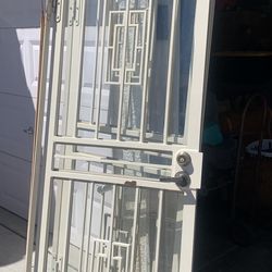 Heavy duty screen doors