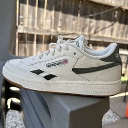 REEBOK Club C Revenge Green Gum