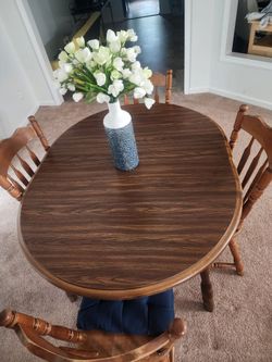 Classic 4-Seater Wooden Dining Set