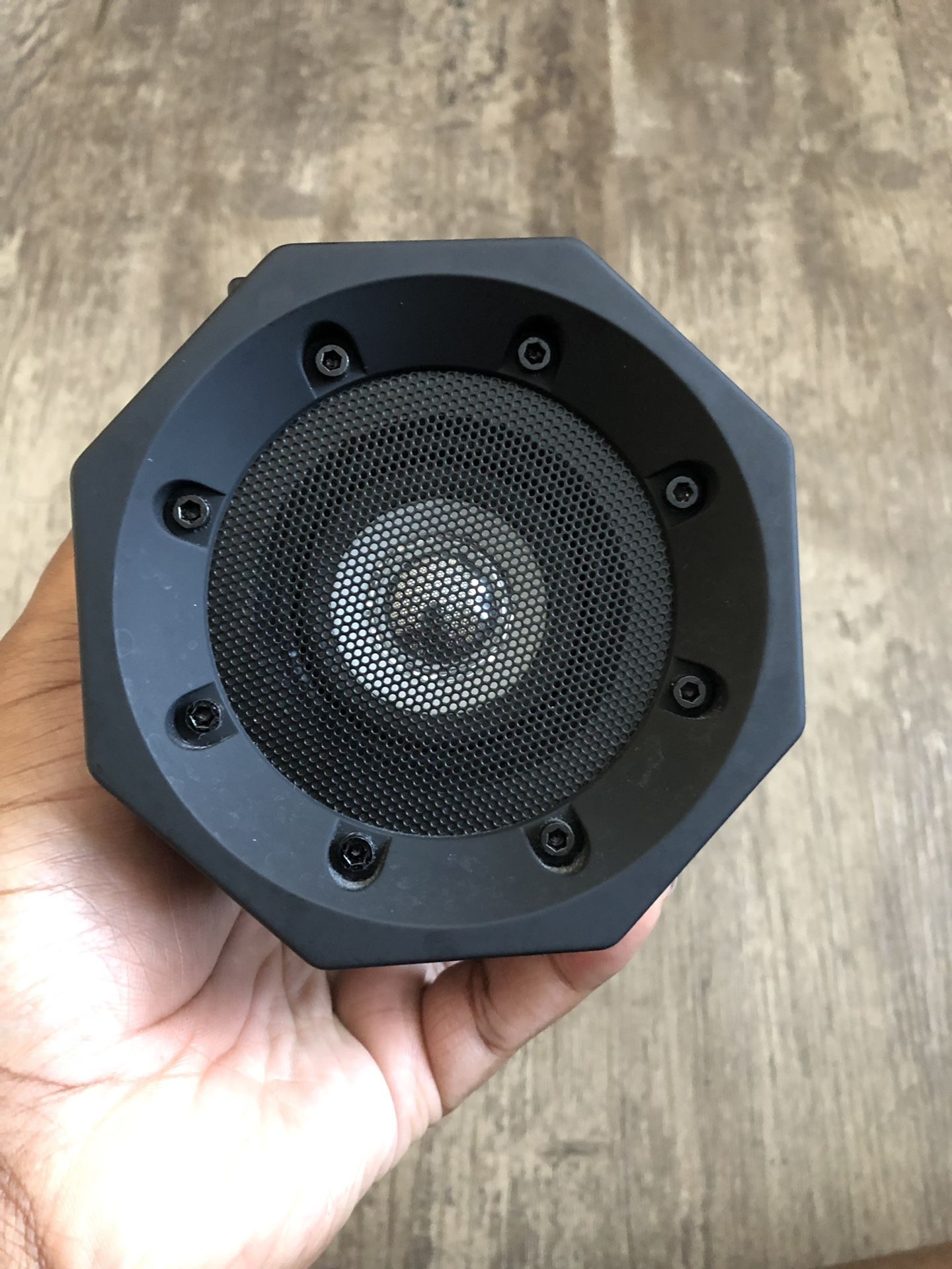 Boomtouch speaker