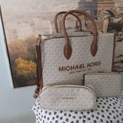 Michael Kors Set