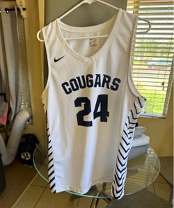 Nike Cougars #24 Basketball Jersey L