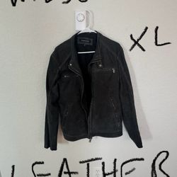 Men’s Leather Jacket