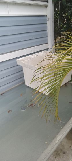 Outdoor sink
